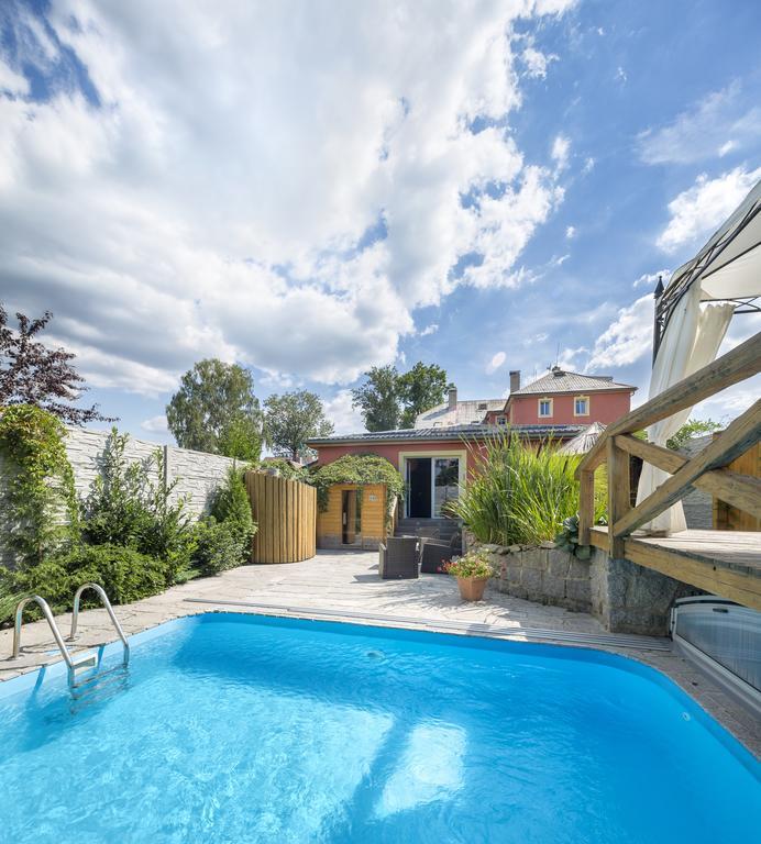 Pytloun Wellness Travel Hotel 리베레츠 외부 사진
